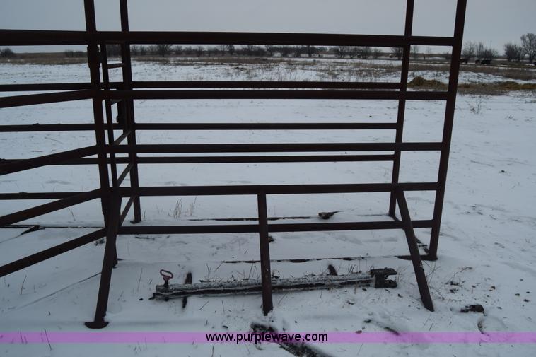 image for item L1084 Livestock catch pen