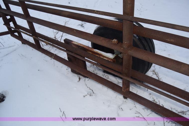 image for item L1084 Livestock catch pen