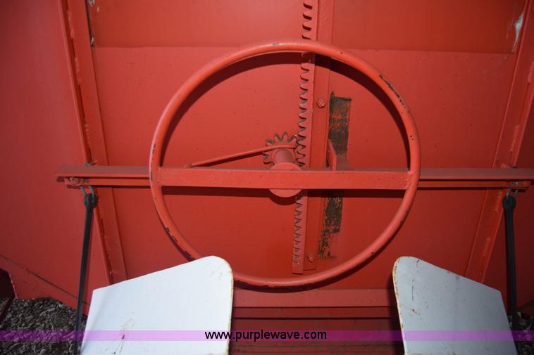 image for item L1085 Gravity wagon