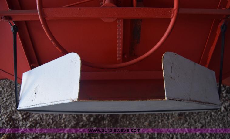 image for item L1085 Gravity wagon