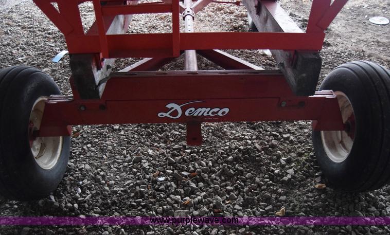 image for item L1085 Gravity wagon