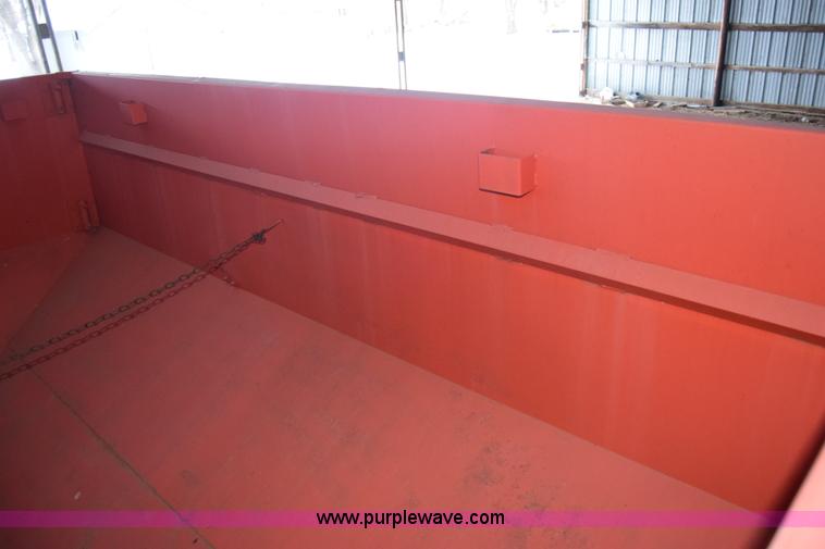 image for item L1085 Gravity wagon