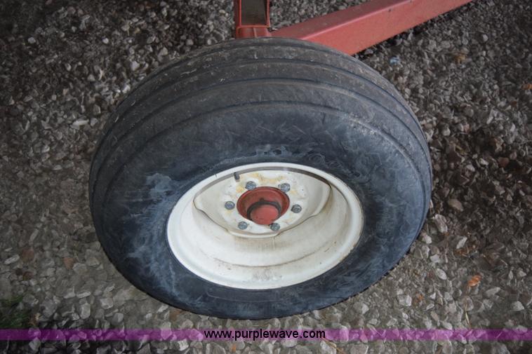 image for item L1085 Gravity wagon