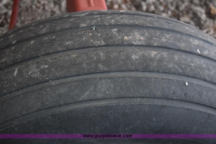 image for item L1085 Gravity wagon