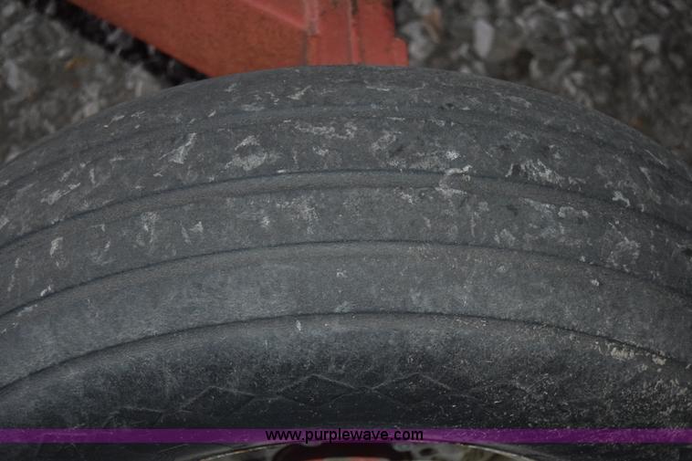 image for item L1085 Gravity wagon