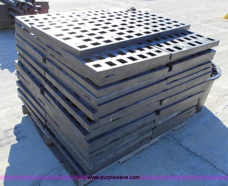 image for item L1131 Greenhouse benching