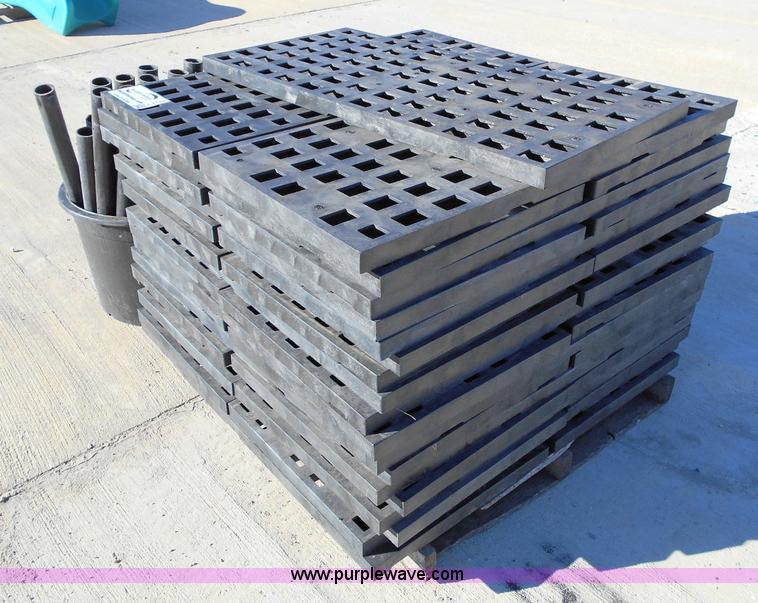 image for item L1131 Greenhouse benching