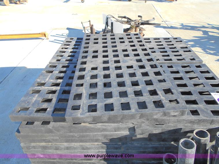 image for item L1131 Greenhouse benching