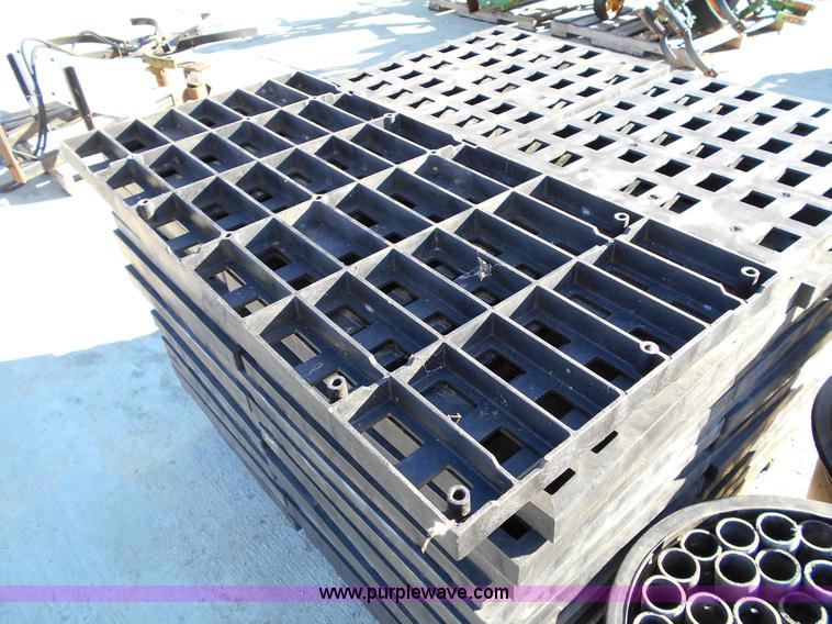 image for item L1131 Greenhouse benching