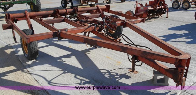 image for item L1137 Brady 1000 chisel