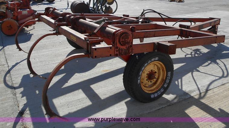 image for item L1137 Brady 1000 chisel