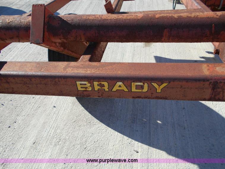 image for item L1137 Brady 1000 chisel