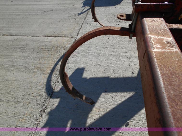 image for item L1137 Brady 1000 chisel