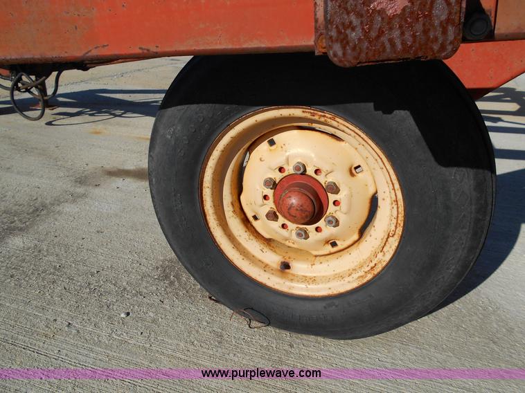 image for item L1137 Brady 1000 chisel