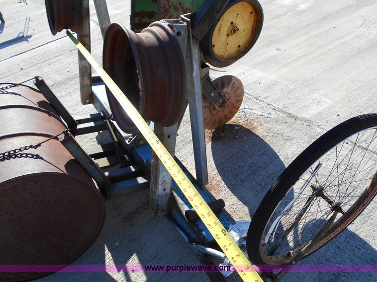 image for item L1139 One row planter