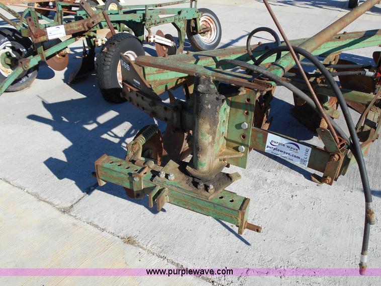 image for item L1142 Oliver 565 five bottom plow