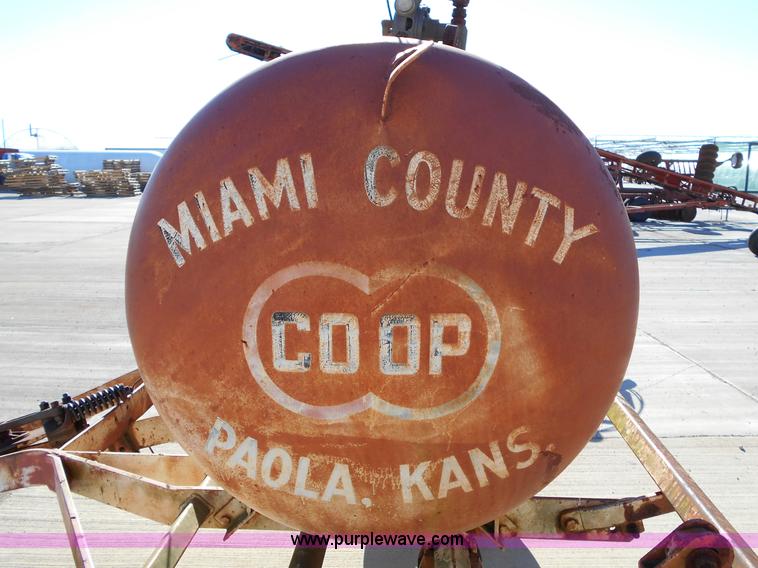 image for item L1149 Anhydrous ammonia applicator tank