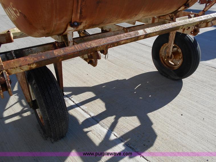 image for item L1149 Anhydrous ammonia applicator tank