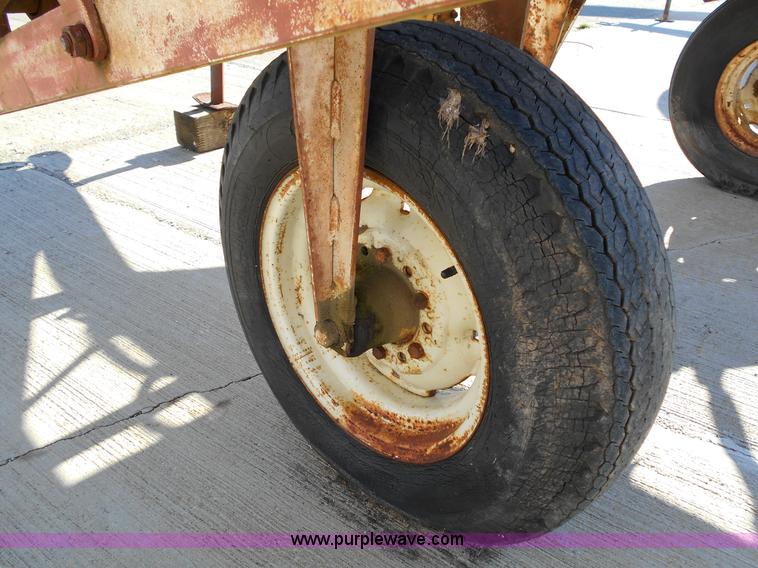 image for item L1149 Anhydrous ammonia applicator tank