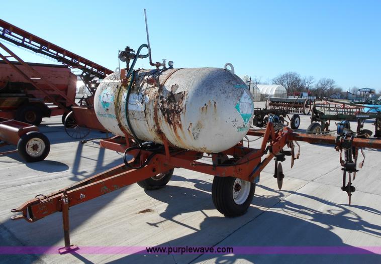 image for item L1150 Anhydrous ammonia applicator