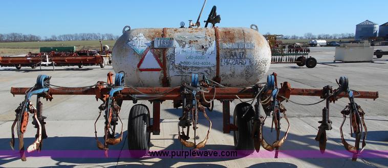 image for item L1150 Anhydrous ammonia applicator