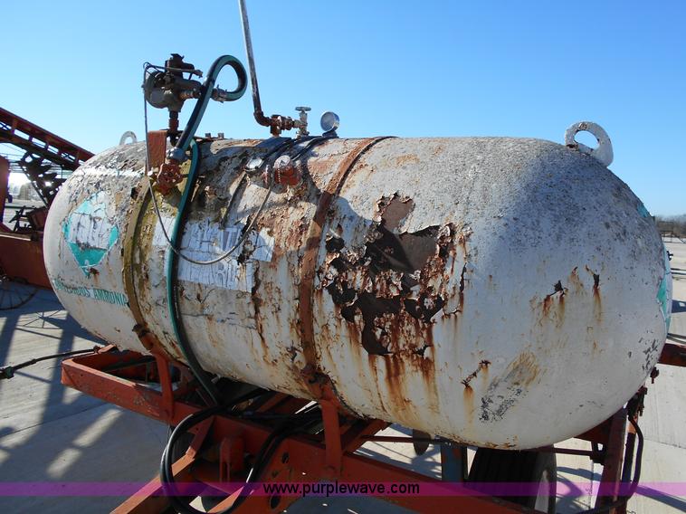 image for item L1150 Anhydrous ammonia applicator