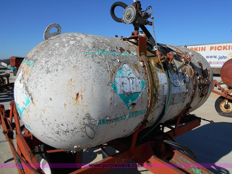 image for item L1150 Anhydrous ammonia applicator