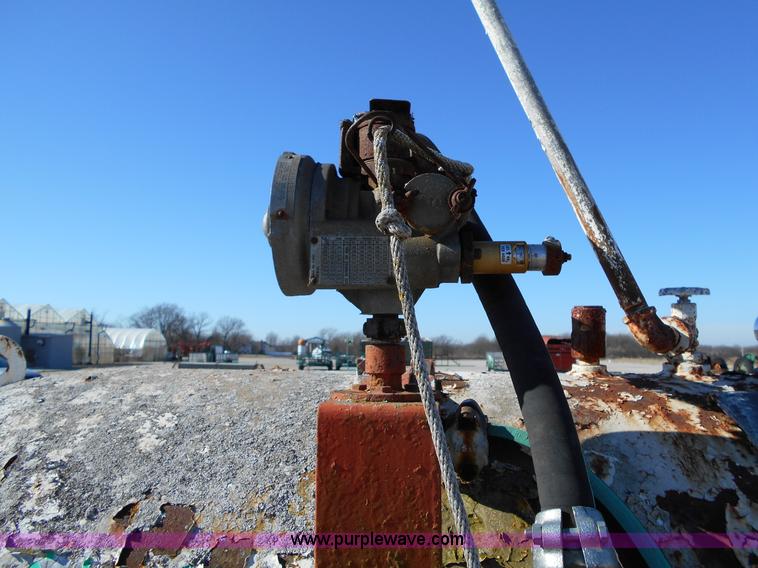 image for item L1150 Anhydrous ammonia applicator