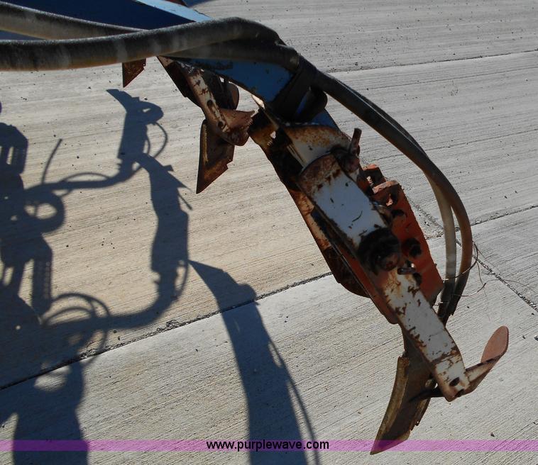 image for item L1150 Anhydrous ammonia applicator