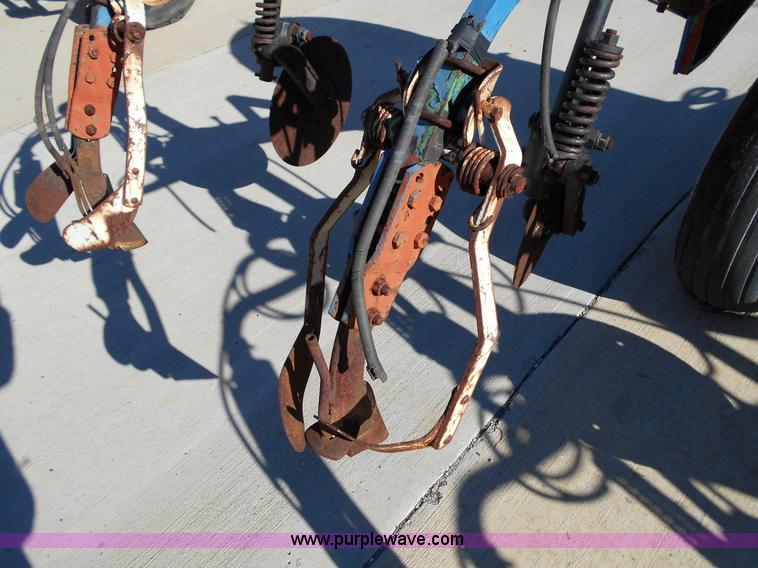 image for item L1150 Anhydrous ammonia applicator