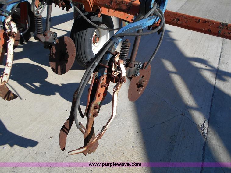 image for item L1150 Anhydrous ammonia applicator