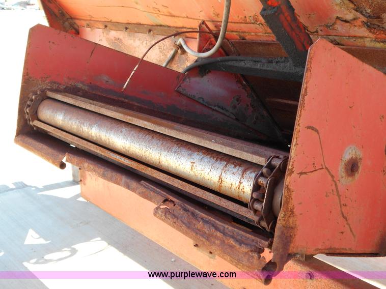 image for item L1152 Oswalt Butler 3340 feed wagon