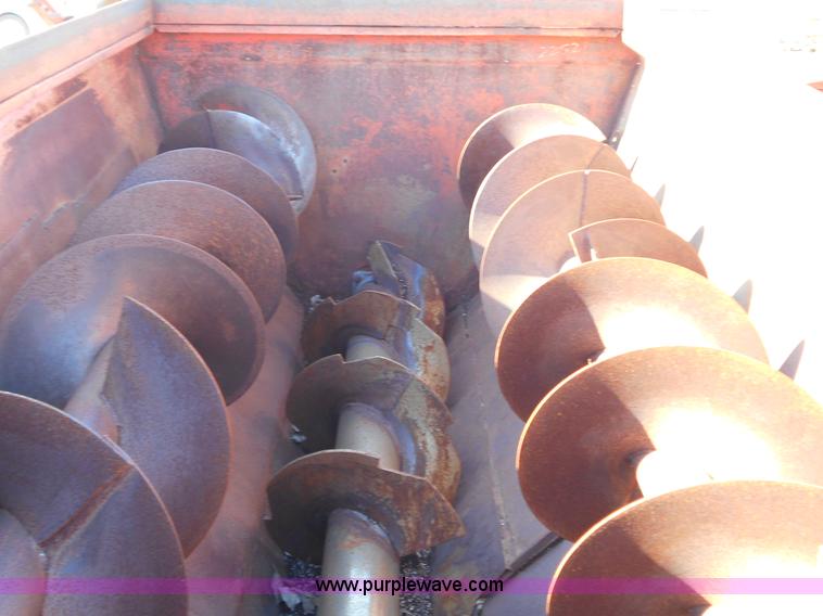 image for item L1152 Oswalt Butler 3340 feed wagon