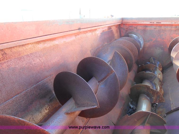 image for item L1152 Oswalt Butler 3340 feed wagon