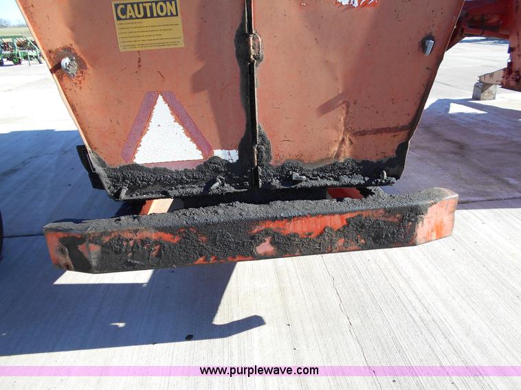 image for item L1152 Oswalt Butler 3340 feed wagon