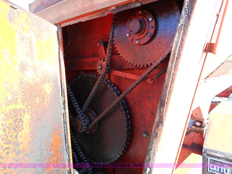 image for item L1152 Oswalt Butler 3340 feed wagon