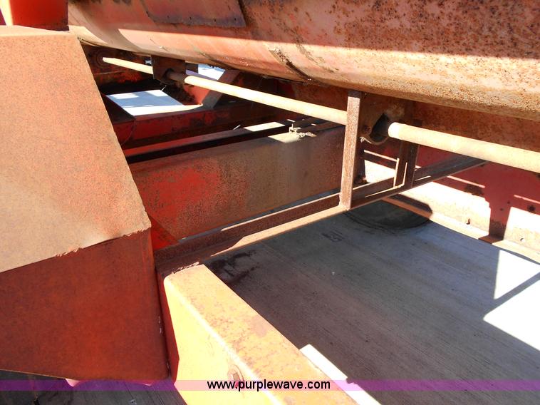 image for item L1152 Oswalt Butler 3340 feed wagon