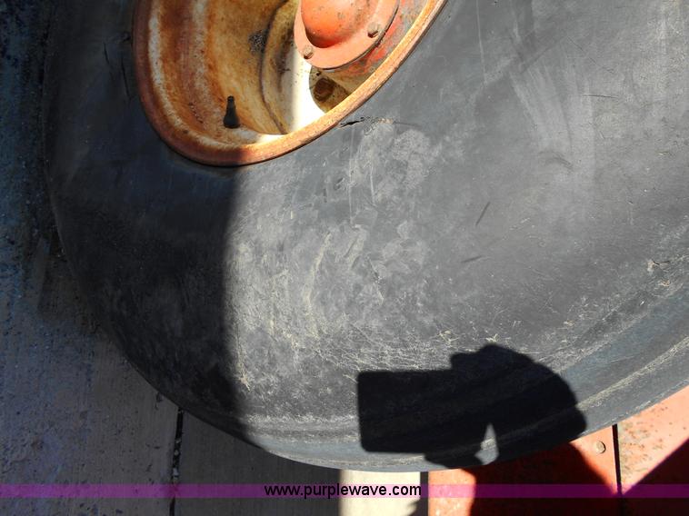 image for item L1152 Oswalt Butler 3340 feed wagon