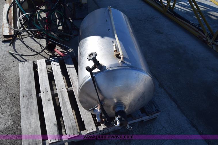 image for item L1166 Sprayer system