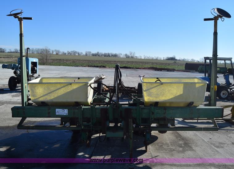 image for item L1167 John Deere 7000 planter
