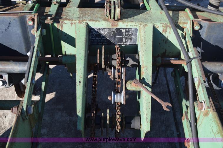 image for item L1167 John Deere 7000 planter