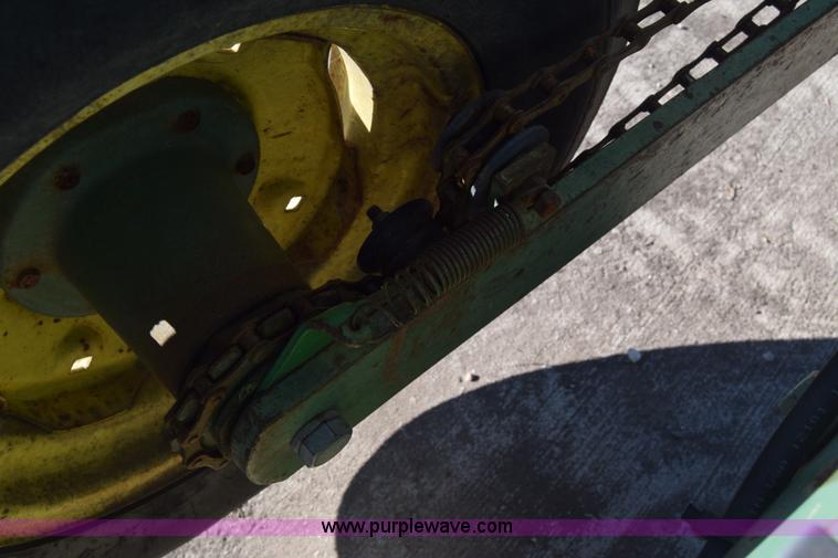 image for item L1167 John Deere 7000 planter