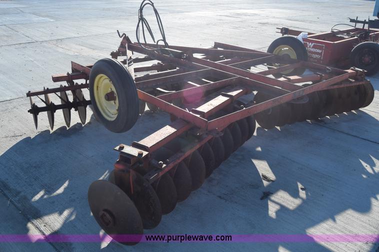 image for item L1171 International 370 disk