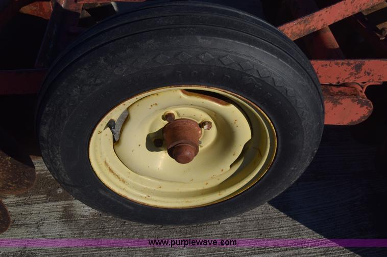 image for item L1171 International 370 disk