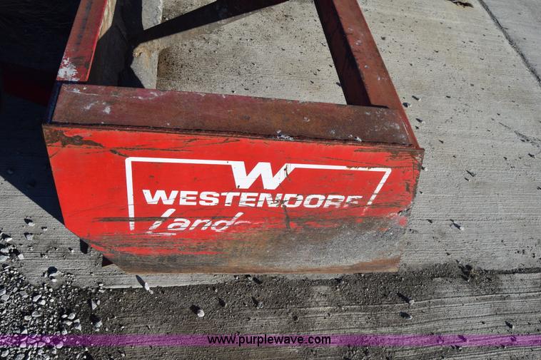 image for item L1172 Westendorf speed mover