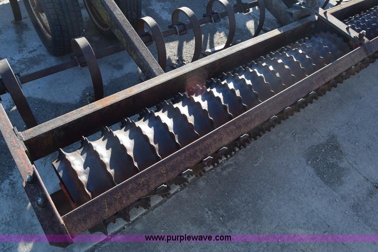 image for item L1176 Brillion culti-packer