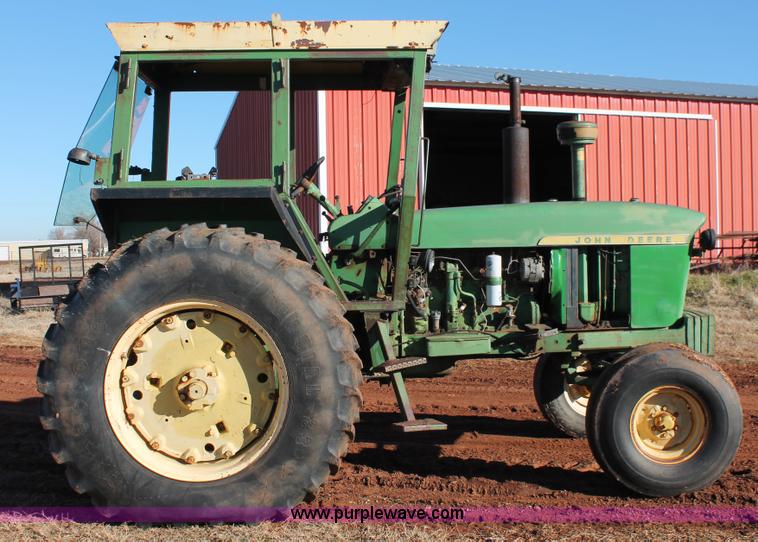 image for item L6767 1967 John Deere 4020 tractor