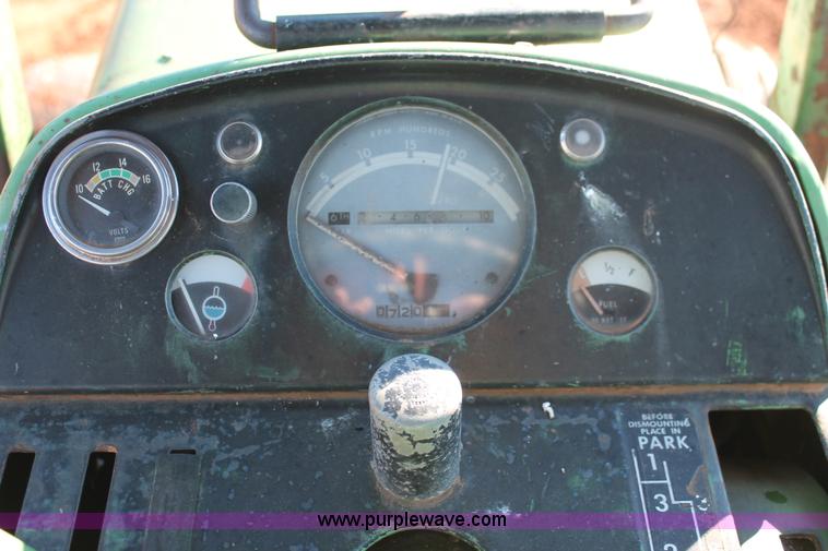 image for item L6767 1967 John Deere 4020 tractor