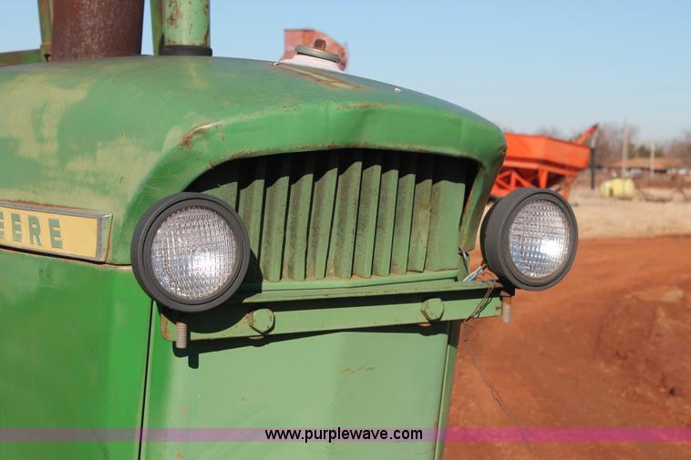 image for item L6767 1967 John Deere 4020 tractor