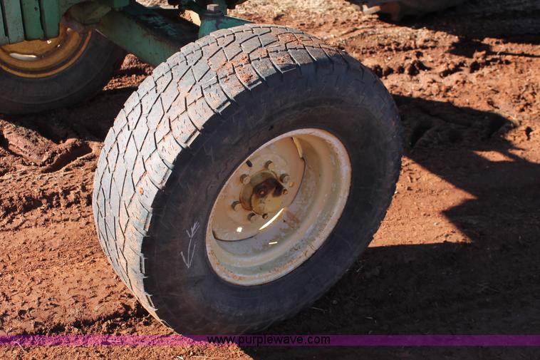 image for item L6767 1967 John Deere 4020 tractor